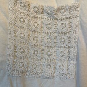 DIP White Short Sleeve Tee with Lace Pocket